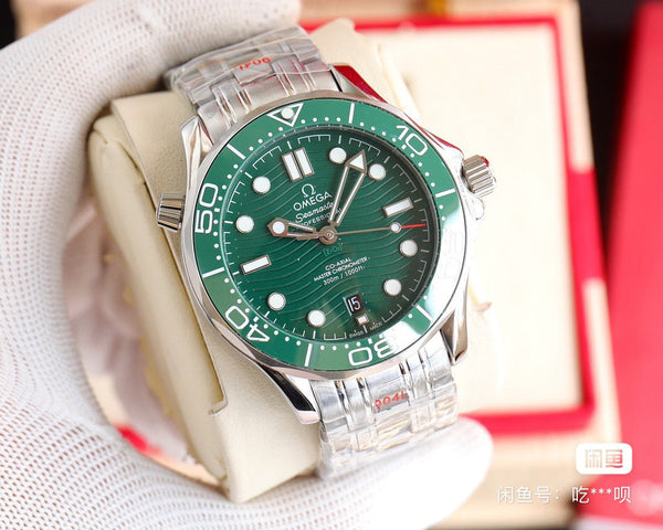 Seamaster steel Chronometer Watch Green