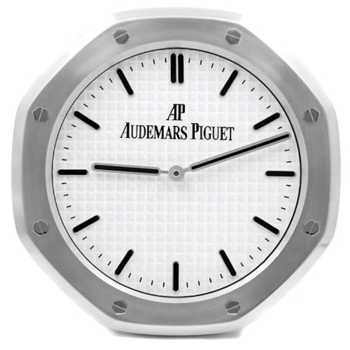 Royal Oak Wall Clock | Silver & White Style